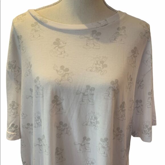 NWT DISNEY PARKS SHIRT | Mickey Mouse shirt - Picture 6 of 7